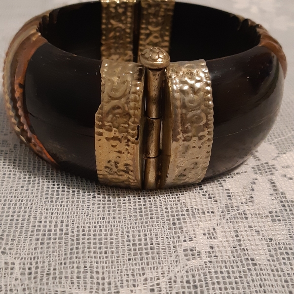 Vintage Chunky Bracelet,  Silver, Bronz, And Copper, 2 3/8" Wide With Safet Pin - Picture 13 of 16